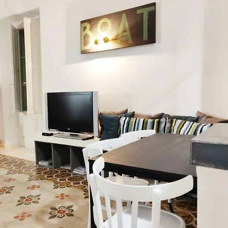 Boat Design Apartament *